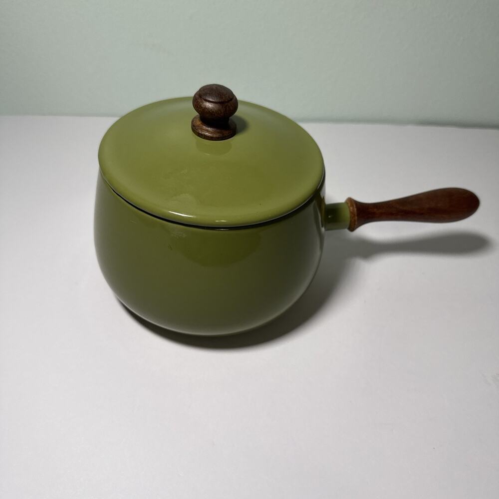 Vintage 70s Retro Avocado Green Fondue Pot Wood‎ Handle